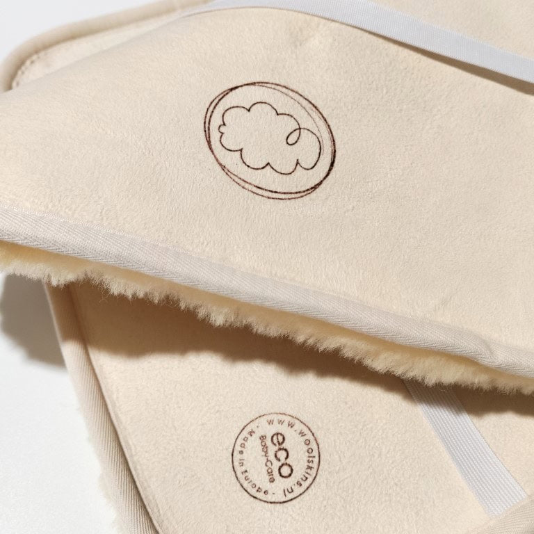 Sheepskin Mattress for Baby | Baby-Care Carrycot & Co-Sleeper