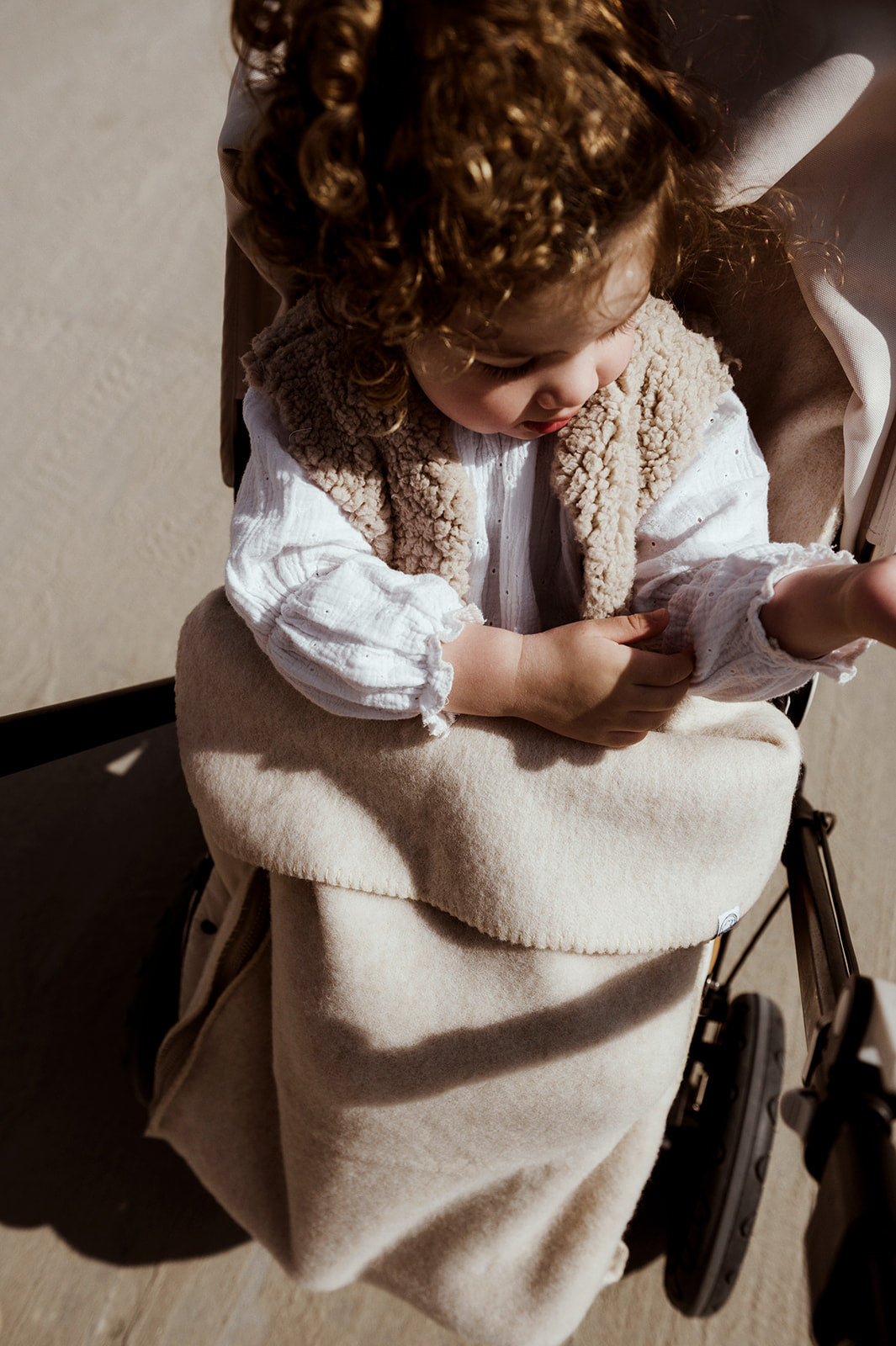 Saco cubrepiés de lana para bebé para cochecito y silla de paseo | Bakigo Thumbled