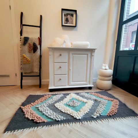 Alfombra de lana para habitación infantil – Anudada a mano | Woolskins