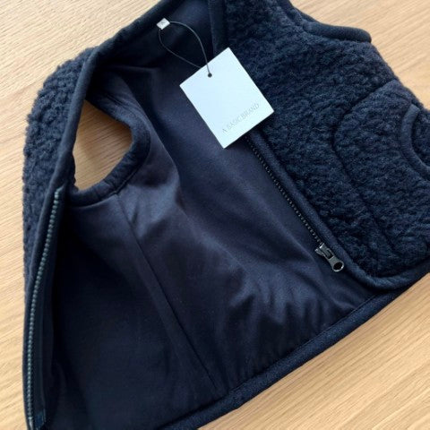 Wollen Bodywarmer met voering - New model fall '26 | A Basic Brand