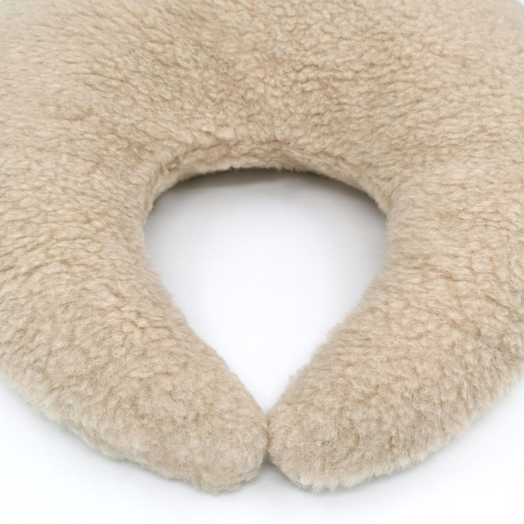 Wollener Stillkissen für Babys | Thumbled