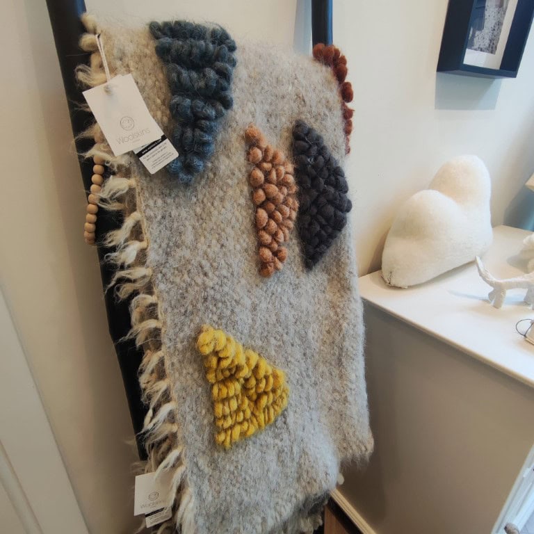 Alfombra de lana para habitación infantil – Anudada a mano | Woolskins